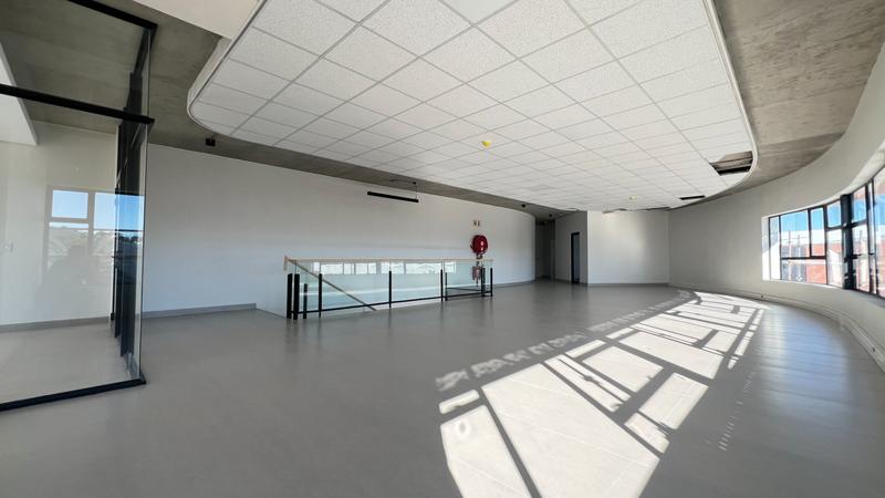 To Let commercial Property for Rent in Killarney Gardens Western Cape